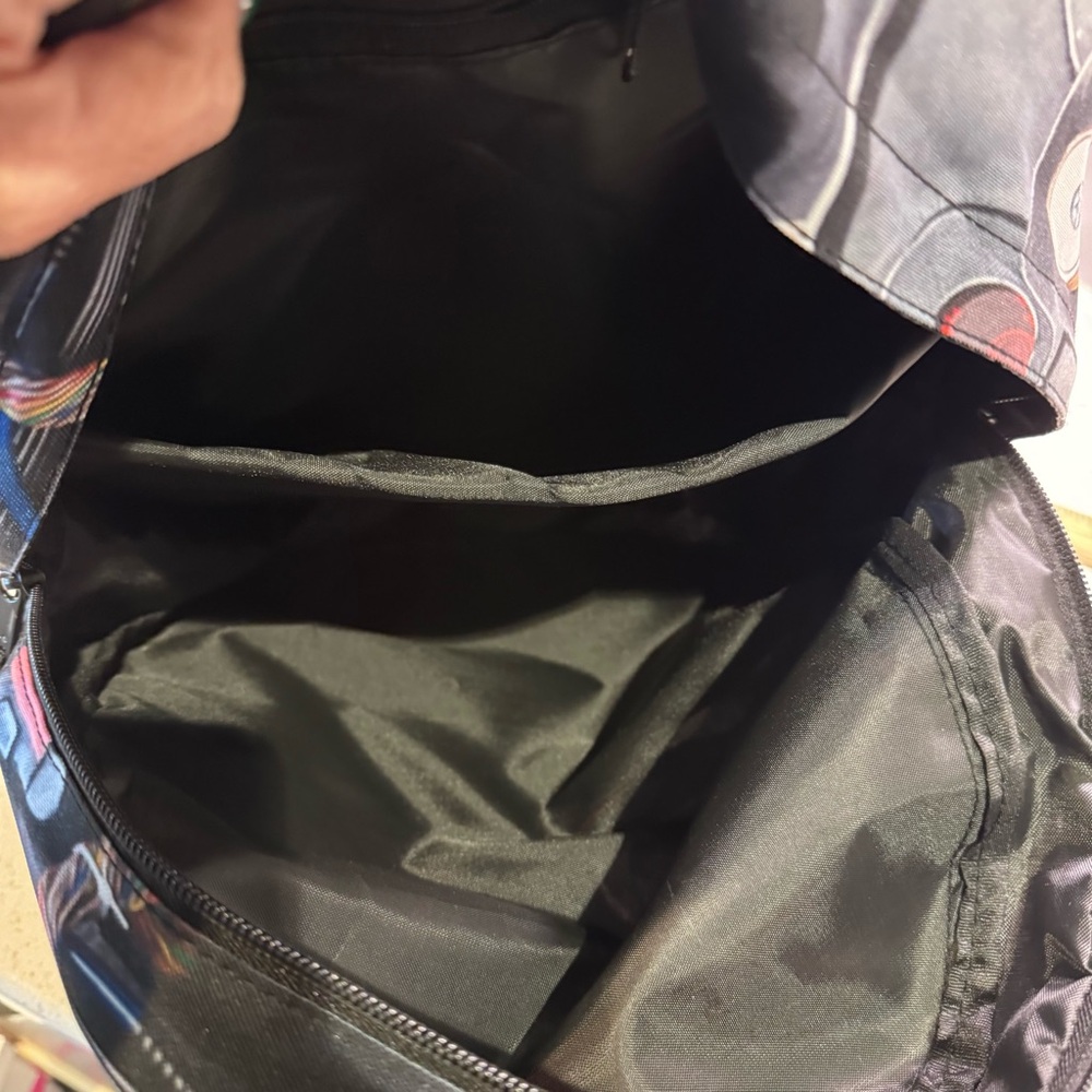 Kids / teen Graphic Print Backpack NWOT - Picture 12 of 16